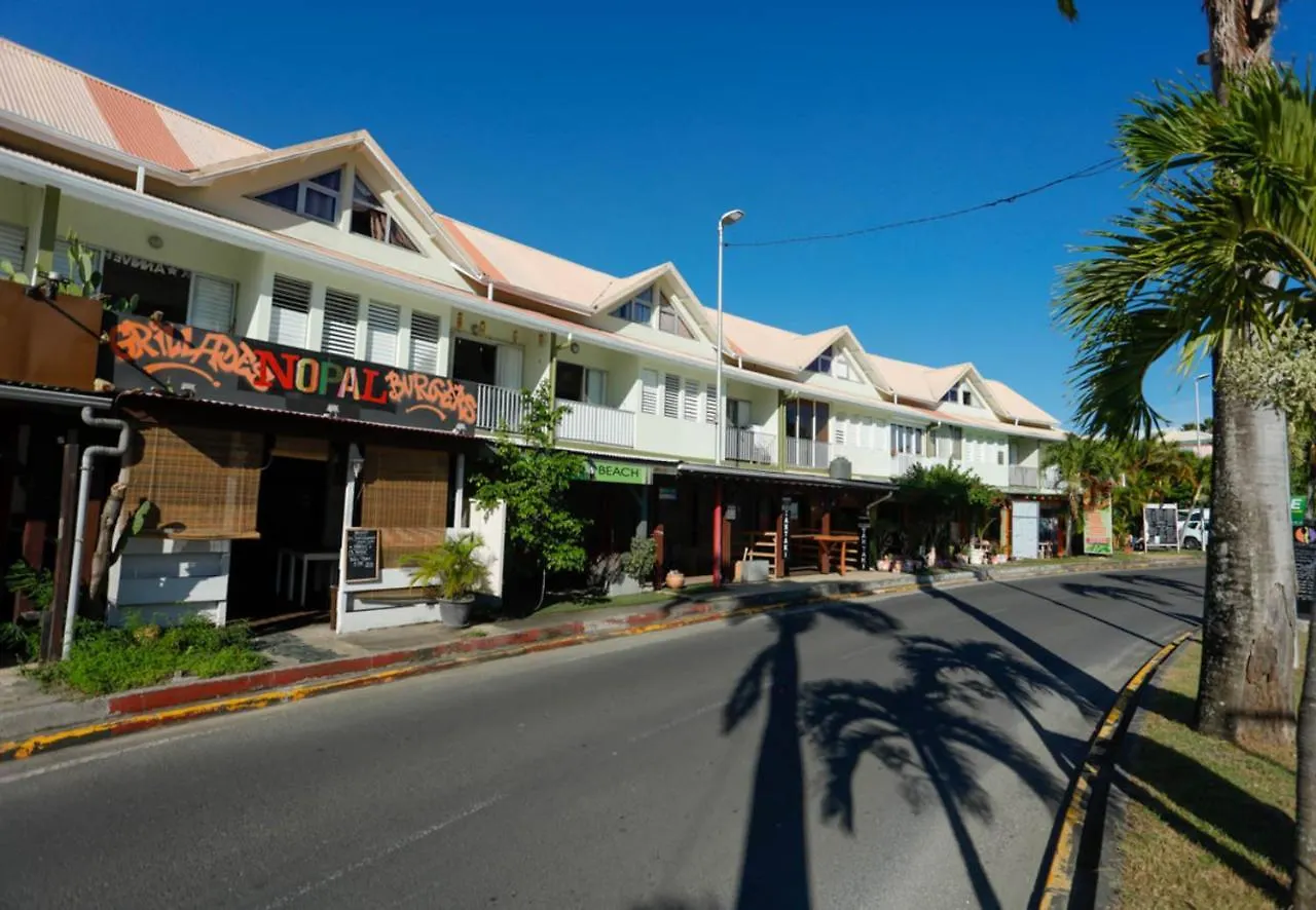 Apartment Studio Chic Avec Son Acces Plage Et Sans Coupure D'Eau Le Gosier  Guadeloupe